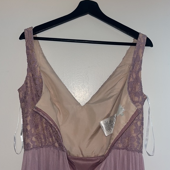 David’s bridal bridesmaid slit dress Mauve SIZE 6 - Picture 6 of 12
